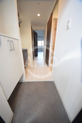 LIVIAZ NAMBA RENOMの玄関|LIVIAZ NAMBA RENOM　玄関