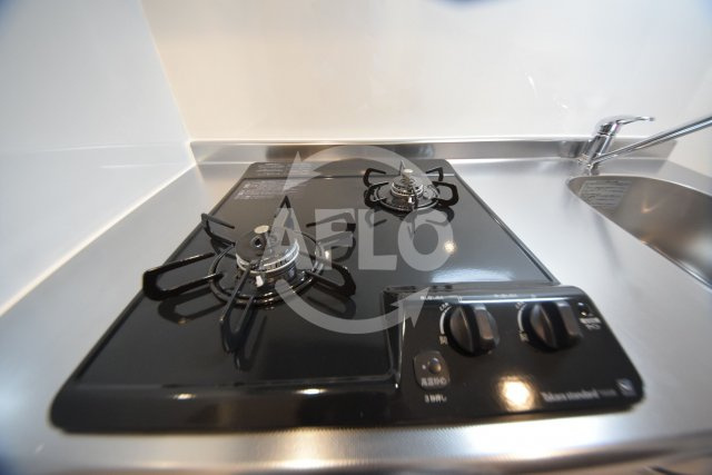 LIVIAZ NAMBA RENOMのキッチン|LIVIAZ NAMBA RENOM　2口ガスコンロ