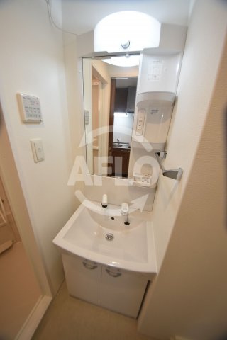 LIVIAZ NAMBA RENOMの独立洗面台|LIVIAZ NAMBA RENOM　独立洗面台