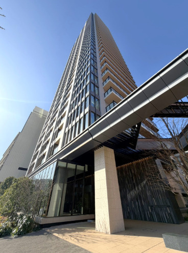Brillia  Tower 上野池之端の外観
