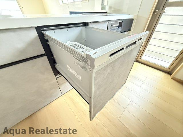 オール電化デザイナーズハウス坂出市白金町建売⑪のキッチン|食洗器です。　※同仕様同タイプ室内写真