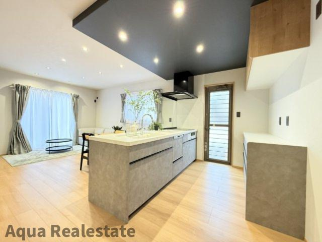 オール電化デザイナーズハウス坂出市白金町建売⑪のキッチン|キッチンです　※同仕様同タイプ室内写真