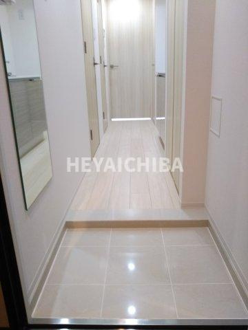 フュージョナル浅草DUEの玄関