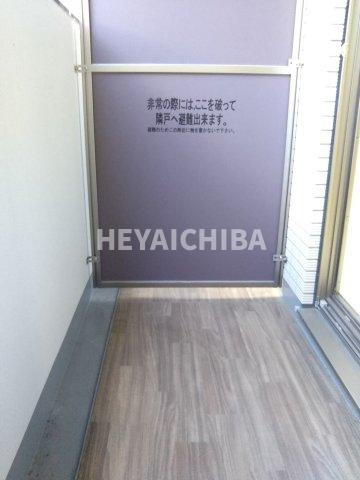 フュージョナル浅草DUEのバルコニー