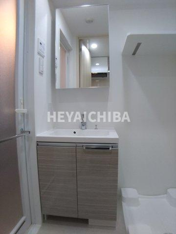 フュージョナル浅草DUEの洗面所