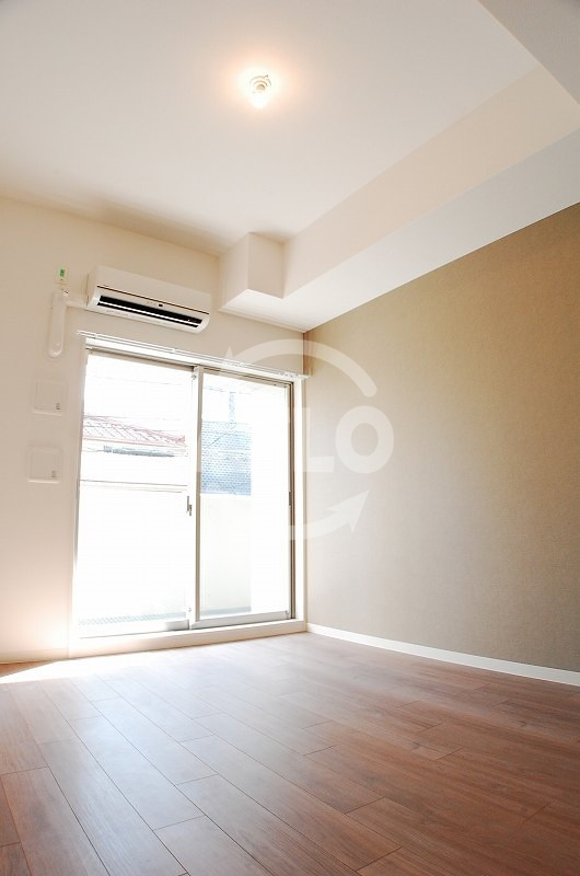 エスリード難波SOUTHの居間・リビング|エスリード難波サウス　洋室