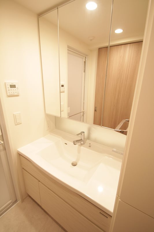 City Lux Yokohamaの独立洗面台