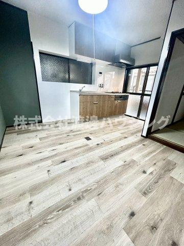 平野区瓜破４丁目一戸建の居間・リビング