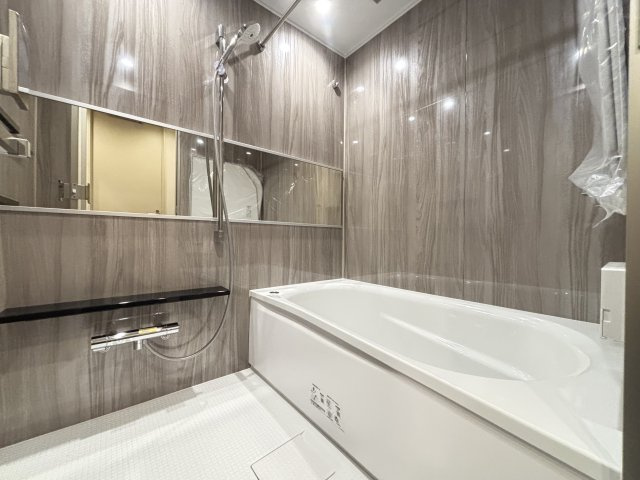 ファミール日本橋グランスイートプラザの浴室