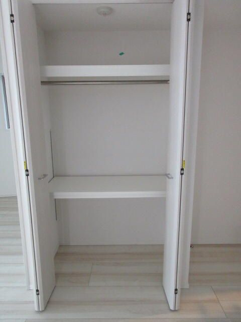 プレセダンヒルズ向島EASTの収納