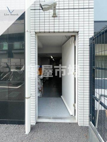 プレセダンヒルズ向島EASTのその他共用部分|専用ゴミ置き場