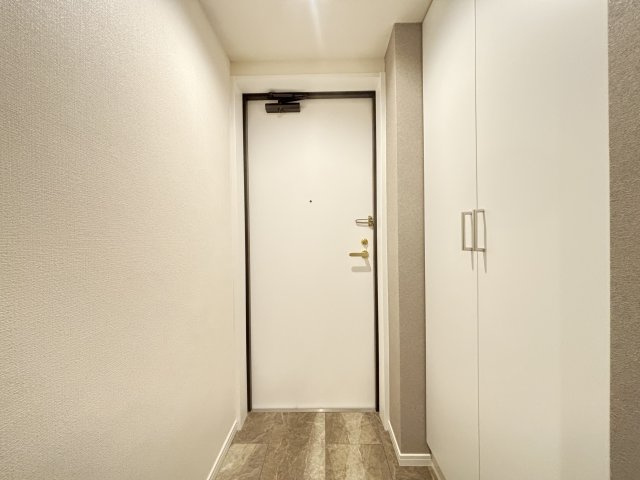 プレジール日本橋人形町の玄関