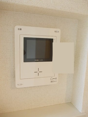 【セキュリティ】 | ネオ　ブランチ | モニター付きインターホンです