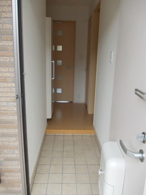 【玄関】 | ネオ　ブランチ | 収納もある玄関です