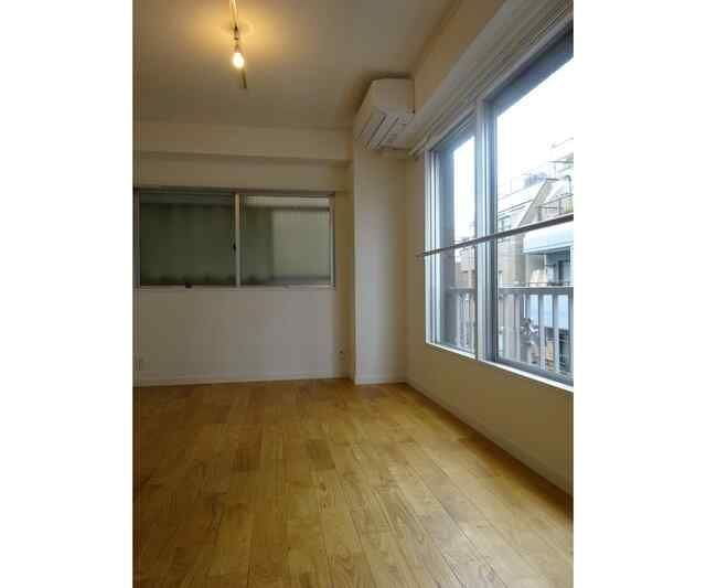 千石柳澤マンションの居間・リビング