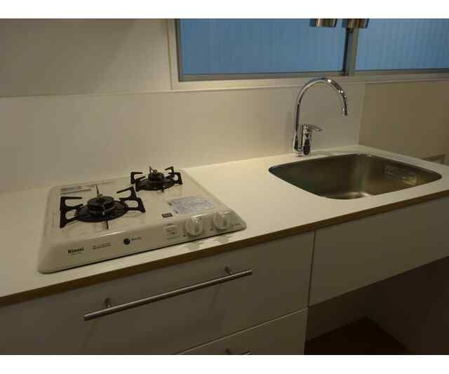 千石柳澤マンションのキッチン|ガスレンジ