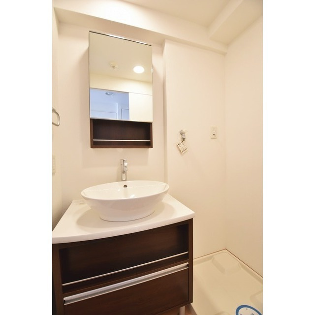 西宮北口プライマリーワンの洗面所