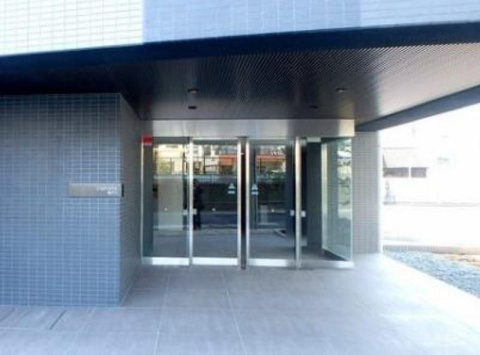 クレヴィスタ亀戸Ⅱのエントランス