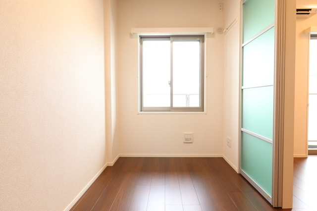 【その他】 | Dimorare | 302　洋室