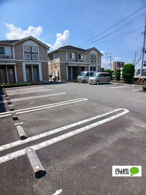 【駐車場】 | プリムロ－ズ稙田Ｂ