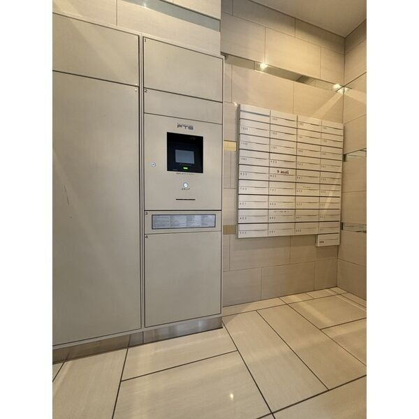 スプランディッド江東住吉のその他共用部分|メールボックス、宅配ボックス