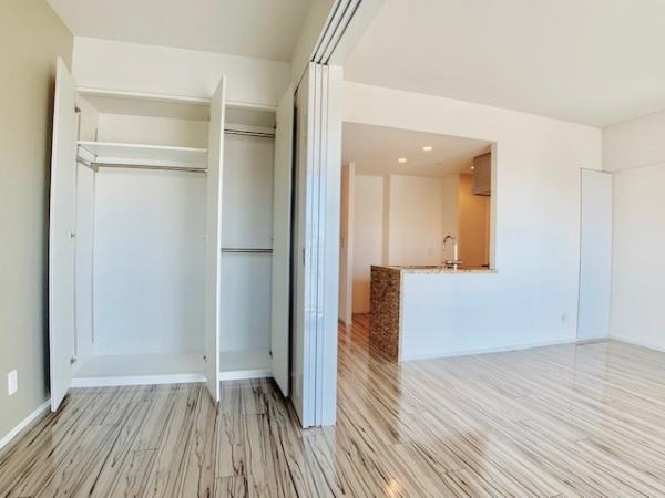 イニシアイオ西麻布の居間・リビング