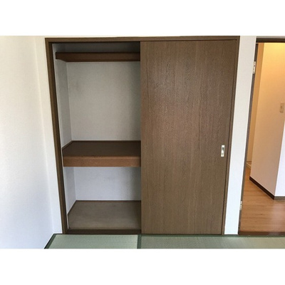 【収納】 | エステートロイヤル７号棟 | 押入れ