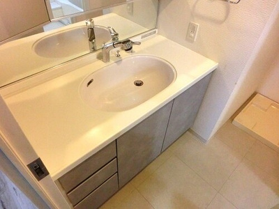 【洗面所】 | サンクタスタワー心斎橋ミラノ・グランデ | 洗面化粧台