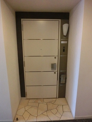 【玄関】 | サンクタスタワー心斎橋ミラノ・グランデ | 玄関