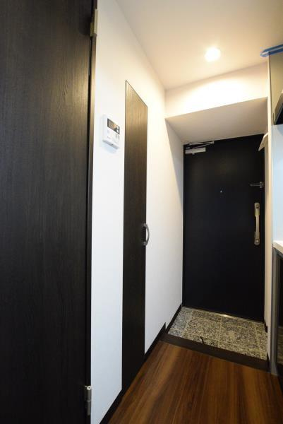 マインズ・コム白金の玄関