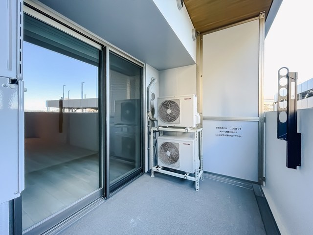 【バルコニー】 | ロイヤルパークス有明 | ※写真は同タイプ住戸です。