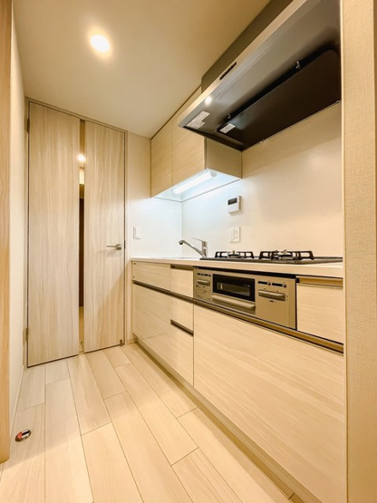 【キッチン】 | ロイヤルパークス有明 | ※写真は同タイプ住戸です。