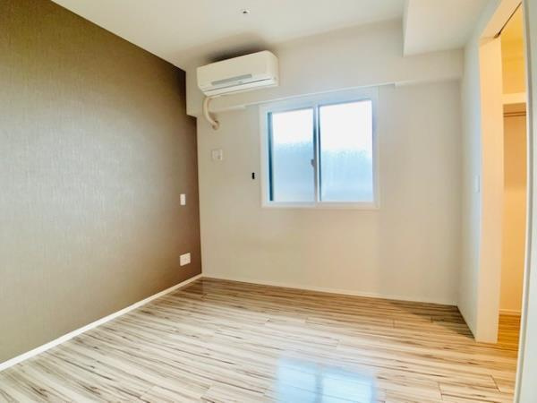 イニシアイオ西麻布の居間・リビング