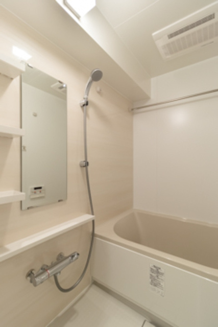 ＨＩＲＯＯ　ＶＩＬＬＡＧＥの浴室|※写真は同タイプ住戸です。