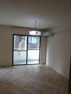 【居間・リビング】 | クレドール富久 | 居室、リビング