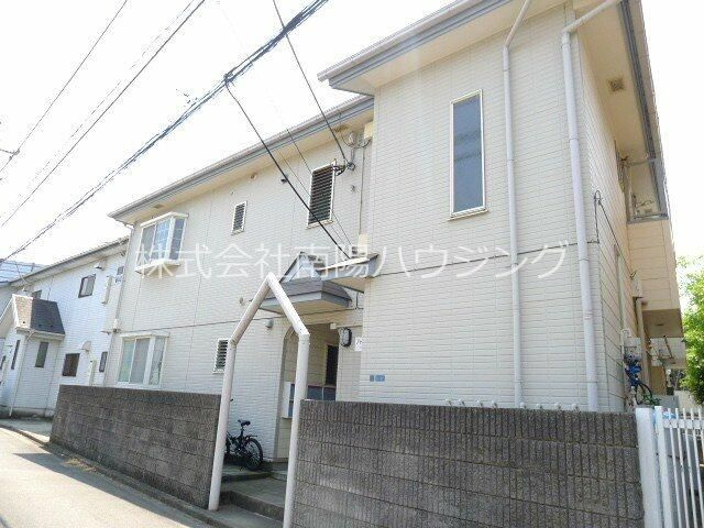 ハイツフィールドの外観