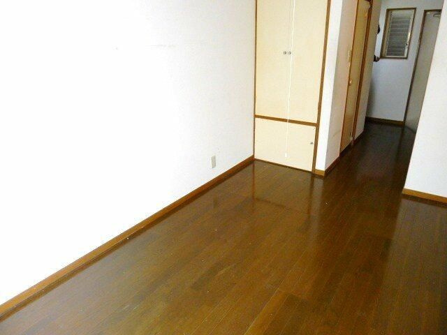 ハイツフィールドの洋室