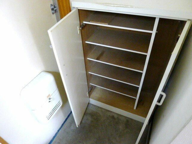 ハイツフィールドの玄関