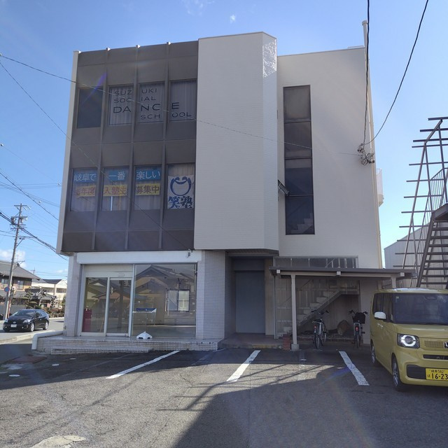 北方町朝日町1丁目店舗・事務所の外観