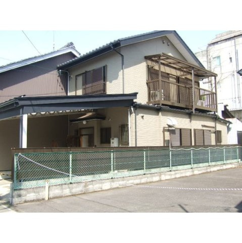 岐阜市末広町の一戸建ての外観