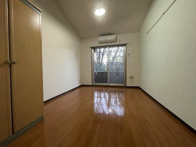 エスペランサ武蔵野の洋室