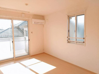  | 2面採光のお部屋です