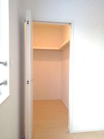 ルミエールＡの収納|大きなものも収納できそうです