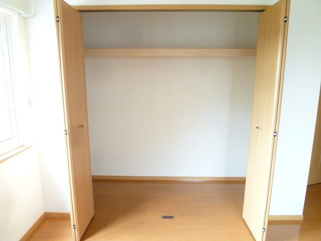 ラ・ソレイユの収納|ちょっとした収納スペースも充実しています