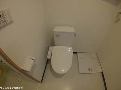 【トイレ】 | ボヌール北谷 | 写真は別のお部屋のものです。