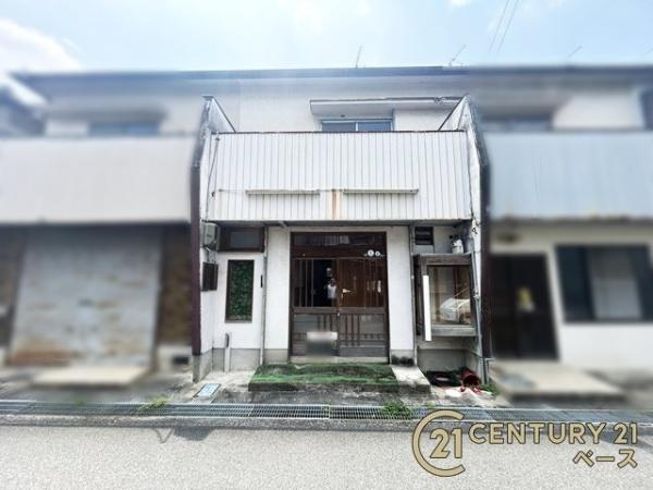 橿原市川西町の中古テラスハウスのその他|■現地撮影写真■ 小・中学校ともに徒歩圏内で通学も安心です。