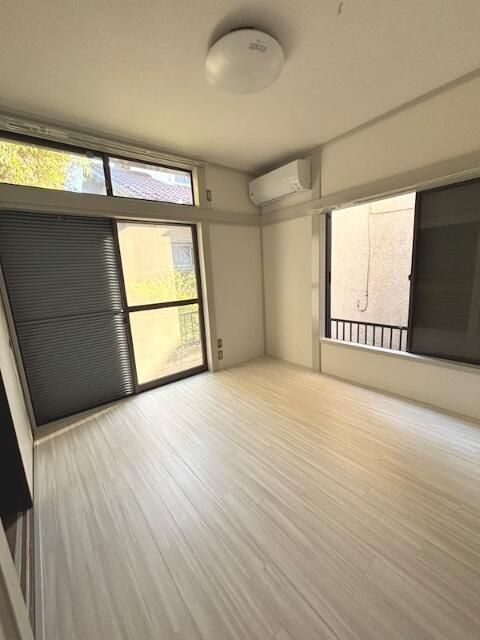 善福寺３丁目テラスハウスの洋室