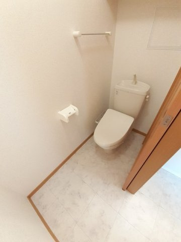 カロスアンセ壱番館のトイレ