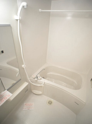 【浴室】 | グリーンヒル | 日々の疲れをリセットできる浴室です♪