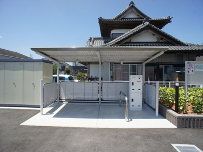 【その他共用部分】 | Ｅｌｅｇａｎｔ（エレガント） | 屋根付きの駐輪場があります♪